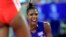 La voleibolista cubana Regla Torres en el juego por el oro contra Rusia en las olimpíadas de Sydney, en el 2000. (Reuters/Archivo)