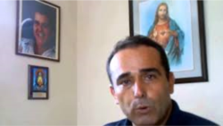 Suspenden audiencia al Dr. Eduardo Cardet en Holguín Suspenden audiencia al Dr. Eduardo Cardet en Holguín