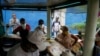 Un kiosco en Artemisa (REUTERS/Alexandre Meneghini).