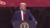 Presidente Donald Trump en la ceremonia a Charlie Krik