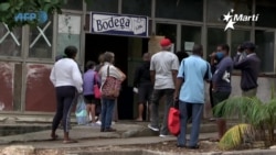 Aumenta la cifra de muertes por COVID-19 en Cuba y el gobierno exige limitación de movimiento Aumenta la cifra de muertes por COVID-19 en Cuba y el gobierno exige limitación de movimiento