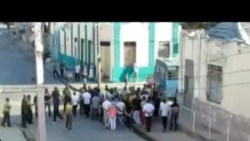 Activistas son detenidos en Stgo. de Cuba cuando marchaban a la Catedral Activistas son detenidos en Stgo. de Cuba cuando marchaban a la Catedral